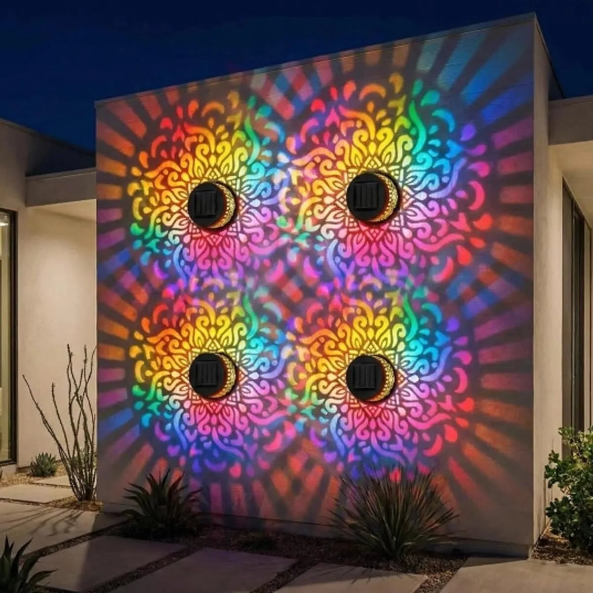 Lampa Solara de Perete cu Proiectie Mandala, 7 Culori Schimbatoare, Set 2 Bucati, Metalica, Impermeabila IP65, Negru