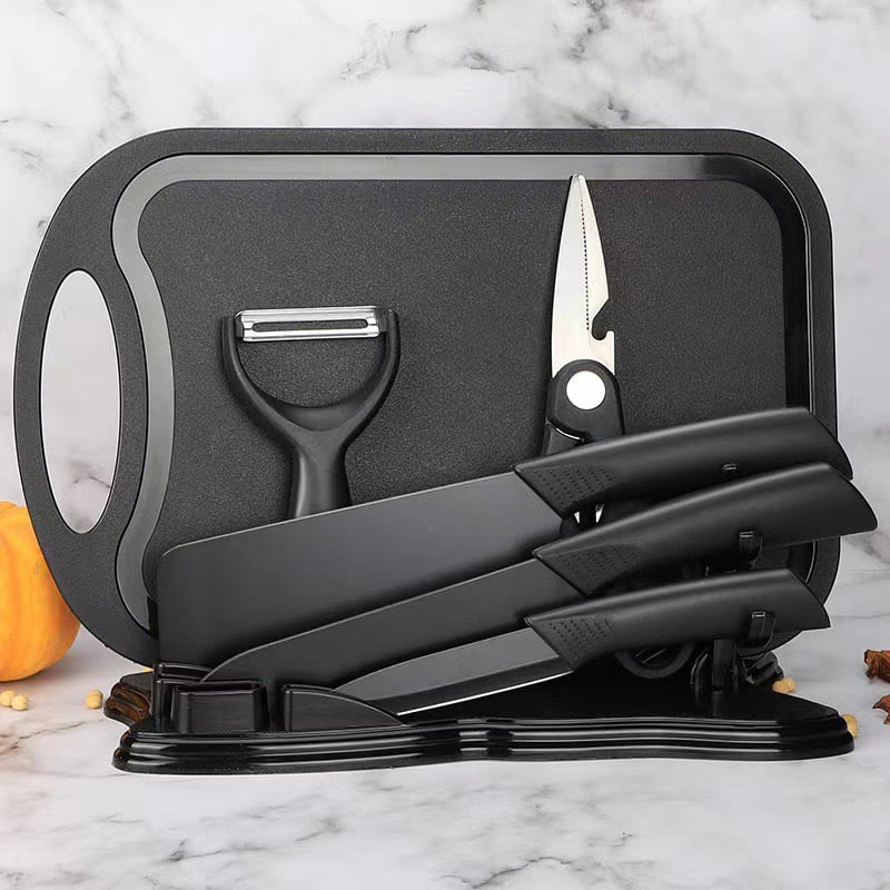 Set Bucătărie 7 Piese cu Tocător, Cuțite și Foarfecă, Suport Inclus, Oțel Inoxidabil, Mânere Ergonomice, Model Profesional Engros