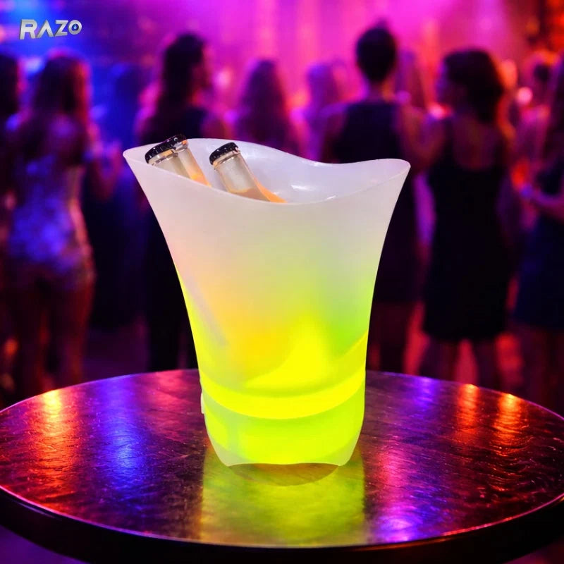 Frapiera LED Multifunctionala RAZO, Boxa bluetooth integrata, Iluminare RGB 7 culori, Reincarcabila USB, Raceste vin, sampanie, bere, Perfecta pentru petreceri, terasa, bar, evenimente
