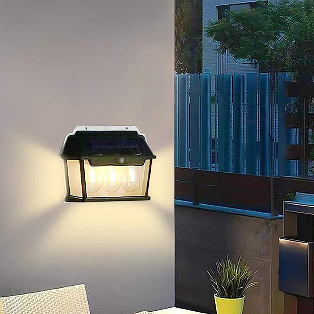 Set 2 Lampi Solare Perete LED 3 Becuri cu Senzori
