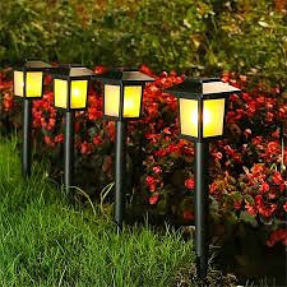 Set 6 lampi onamentale pentru gradina cu incarcare solara , patrate