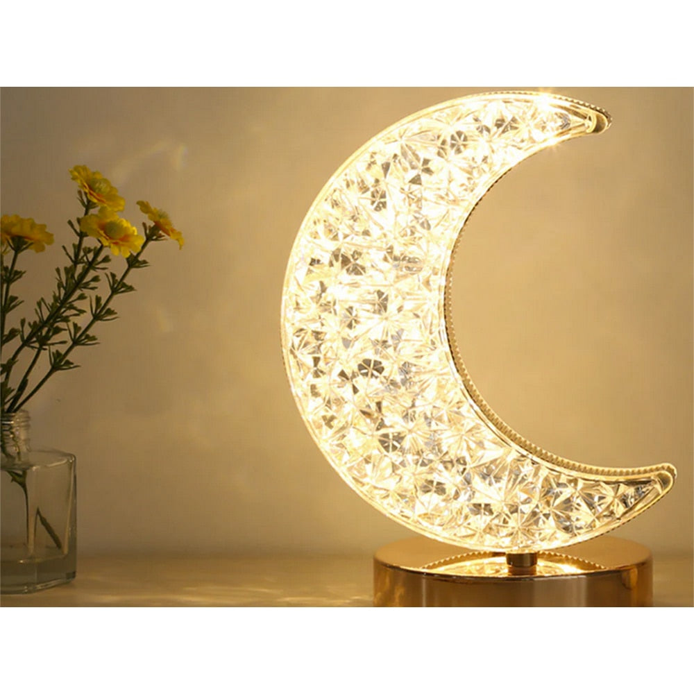 Lampa LED RGB Semiluna Cristal Lux, Schimbare Moduri prin Atingere, 5 Culori, Tranzitii Line intre Culori sau Iluminare, Incarcare USB, 14x18cm, Auriu